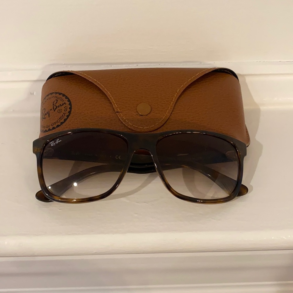 Ray-Ban Sunglasses